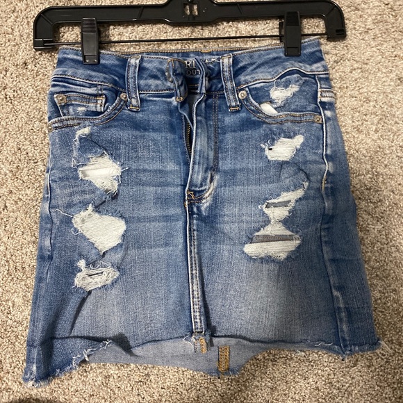 American Eagle Jean skirt - Picture 1 of 2